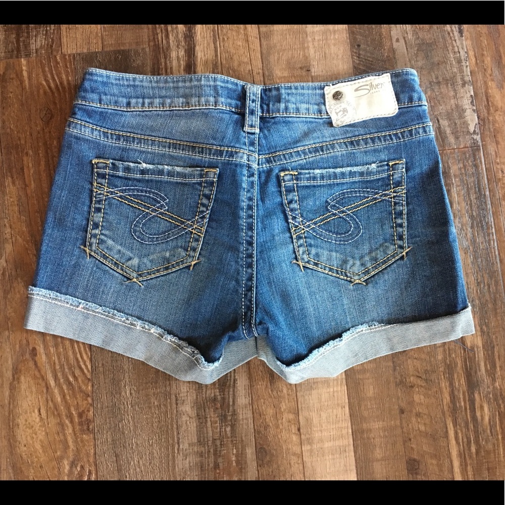 Silver jean short, size 26
